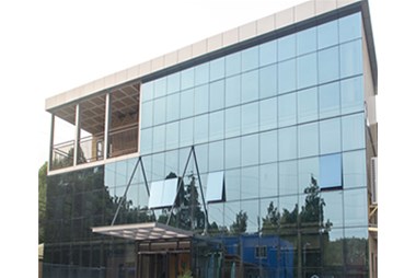 集裝箱做的辦公樓，辦公環(huán)境美美的！